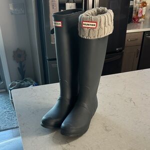 Hunter Black Rain Boots with Cream Knit Cuffs